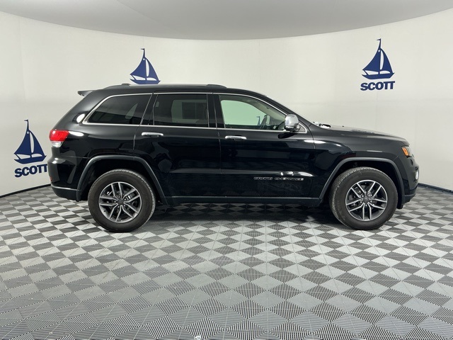 used 2019 Jeep Grand Cherokee car, priced at $20,000