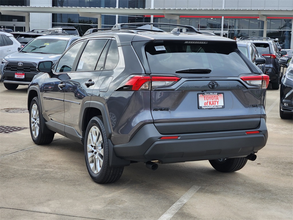 2025 Toyota RAV4 XLE Premium photo 2