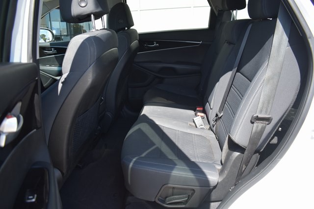 2017 Kia Sorento LX photo 10