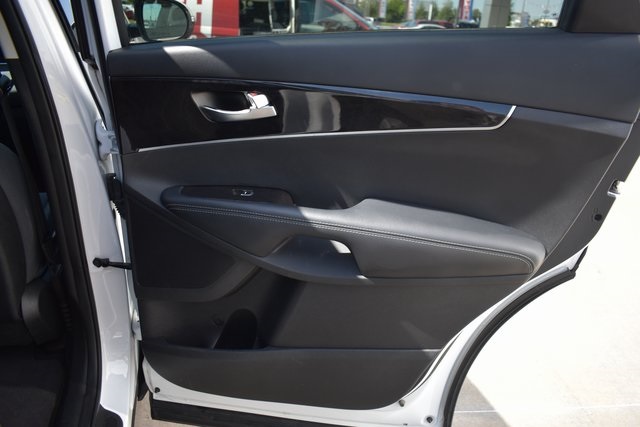 2017 Kia Sorento LX photo 12