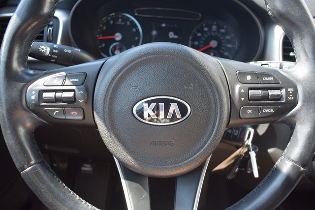 2017 Kia Sorento LX photo 16