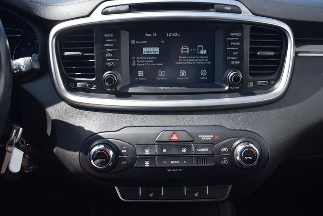 2017 Kia Sorento LX photo 18