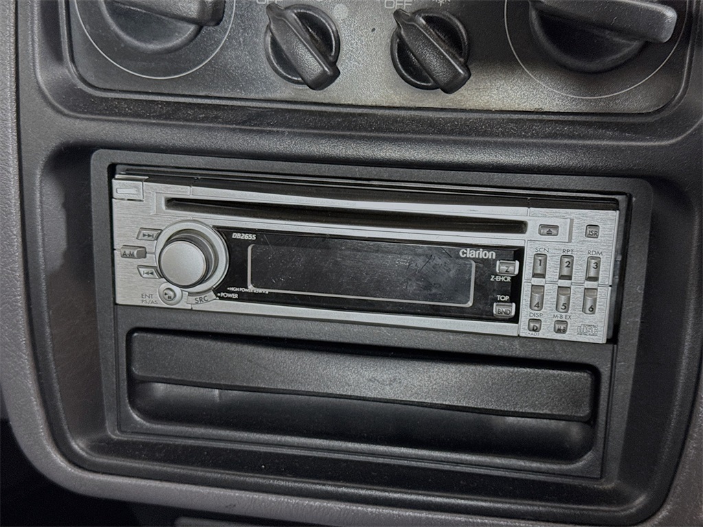 Photo of 1997 Mitsubishi Pajero Junior in Myrtle Beach, SC - 13,  1997 Mitsubishi Pajero Junior:T3439Y