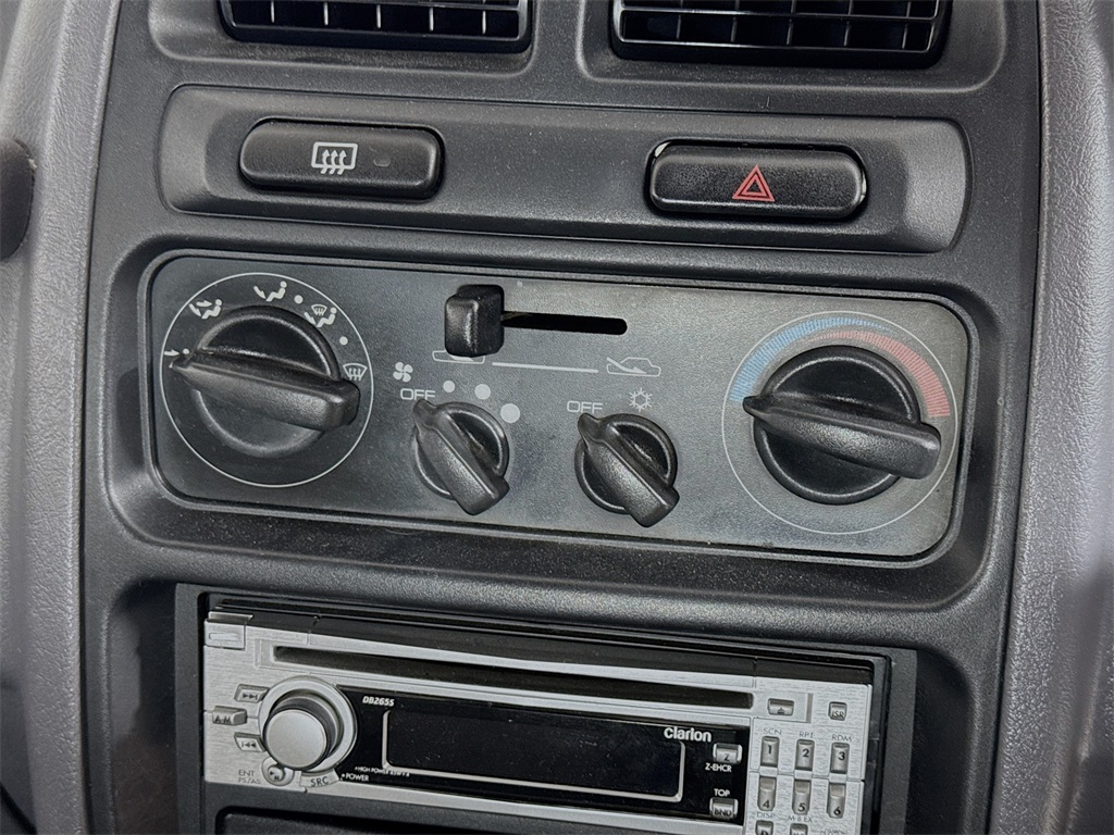 Photo of 1997 Mitsubishi Pajero Junior in Myrtle Beach, SC - 14,  1997 Mitsubishi Pajero Junior:T3439Y