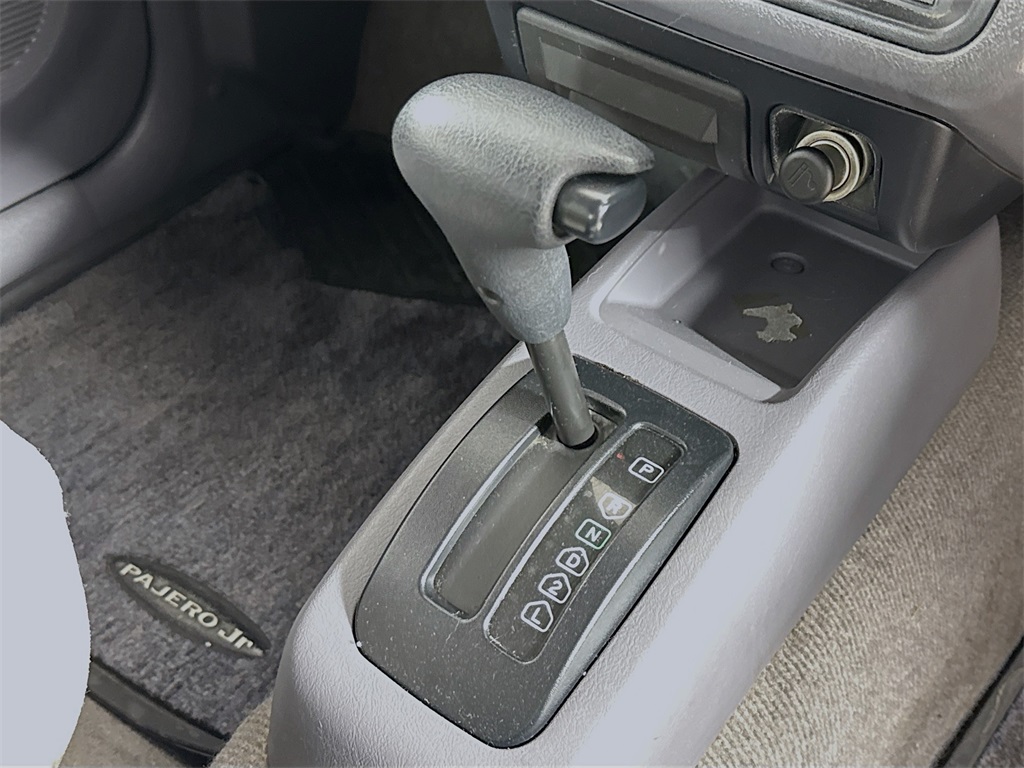 Photo of 1997 Mitsubishi Pajero Junior in Myrtle Beach, SC - 15,  1997 Mitsubishi Pajero Junior:T3439Y