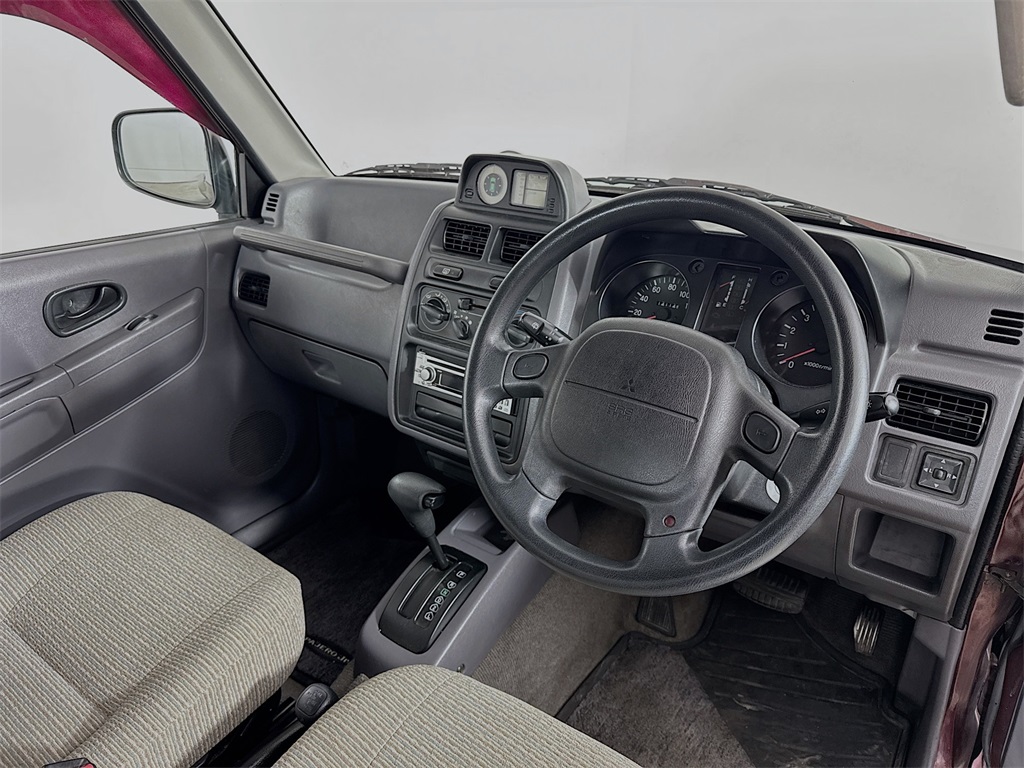 Photo of 1997 Mitsubishi Pajero Junior in Myrtle Beach, SC - 9,  1997 Mitsubishi Pajero Junior:T3439Y