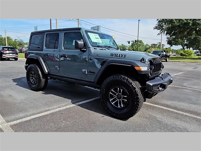 2025 Jeep Wrangler 4-Door Willys 4x4