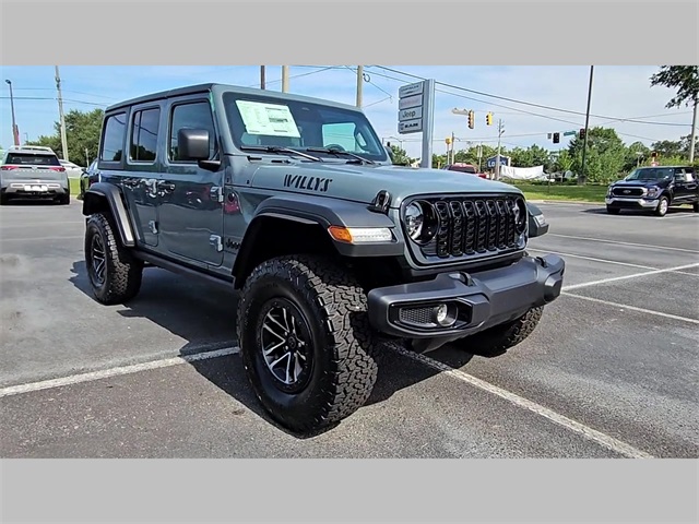 2025 Jeep Wrangler 4-Door Willys 4x4