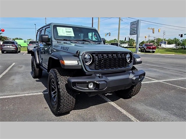 2025 Jeep Wrangler 4-Door Willys 4x4