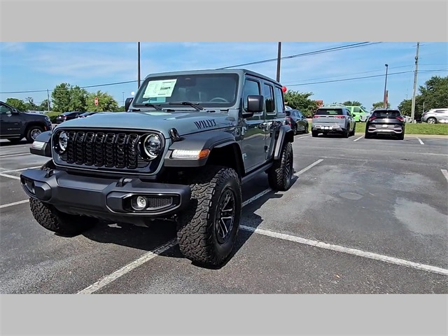 2025 Jeep Wrangler 4-Door Willys 4x4