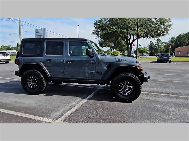 2025 Jeep Wrangler 4-Door Willys 4x4