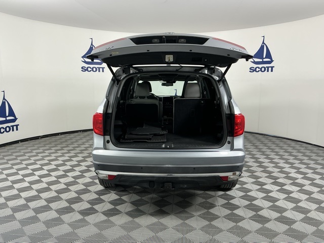 used 2016 Honda Pilot car, priced at $16,976