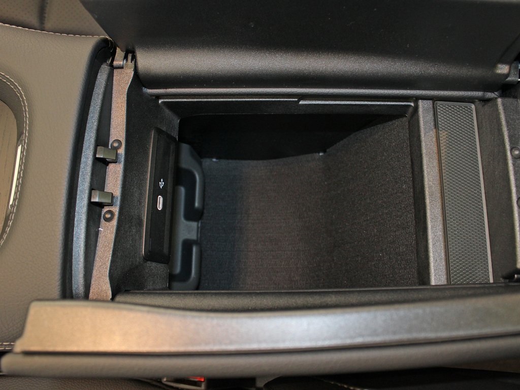 new 2026 Mercedes-Benz GLE car, priced at $73,200