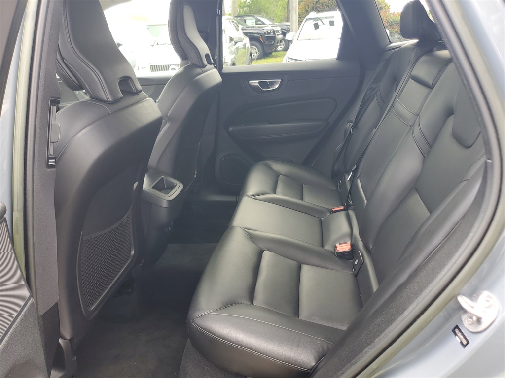 used 2023 Volvo XC60 car, priced at $28,894
