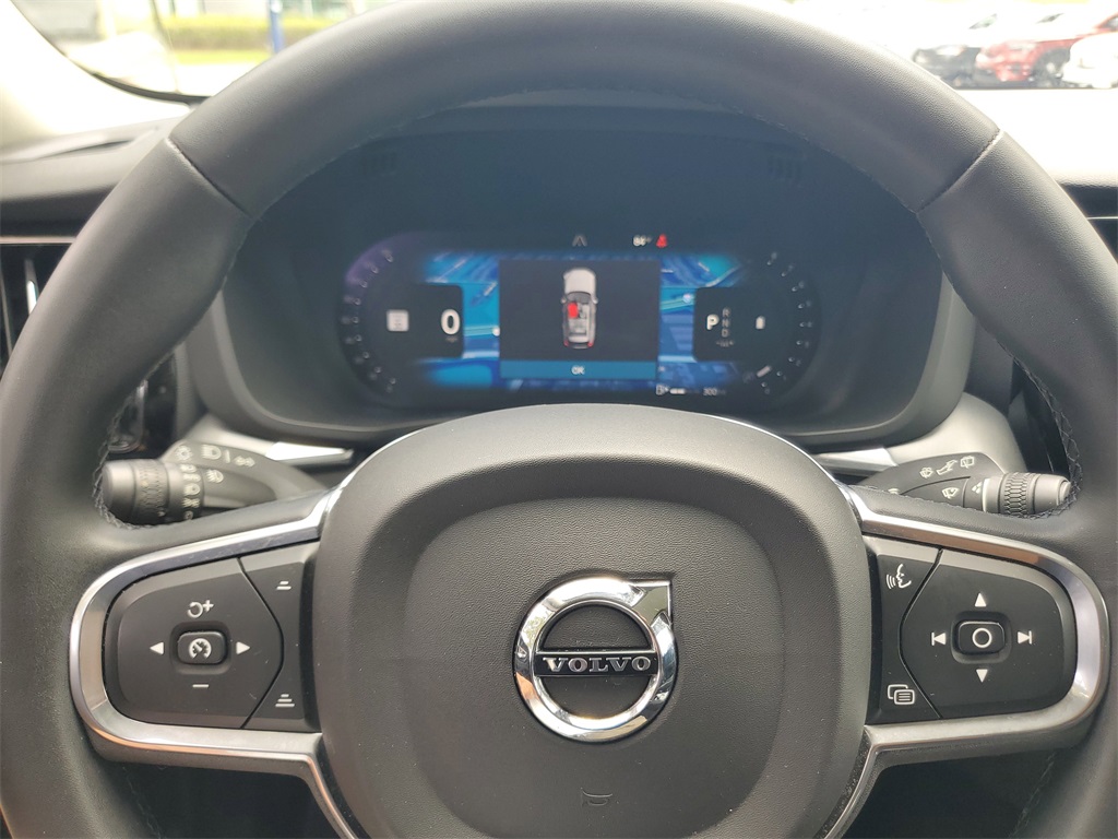 used 2023 Volvo XC60 car, priced at $28,894