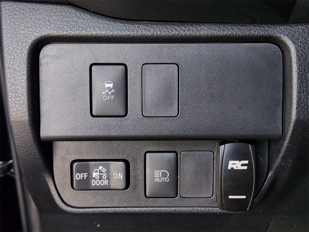 Used 2021 Toyota Tacoma Truck