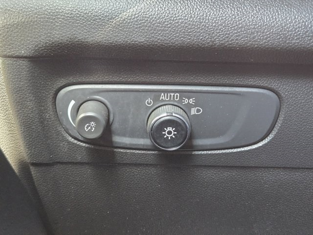 used 2022 Buick Envision car, priced at $22,800