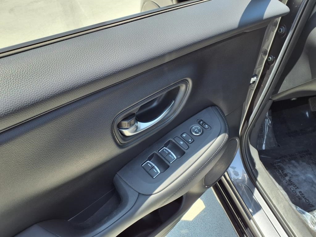 used 2023 Honda HR-V car, priced at $23,253