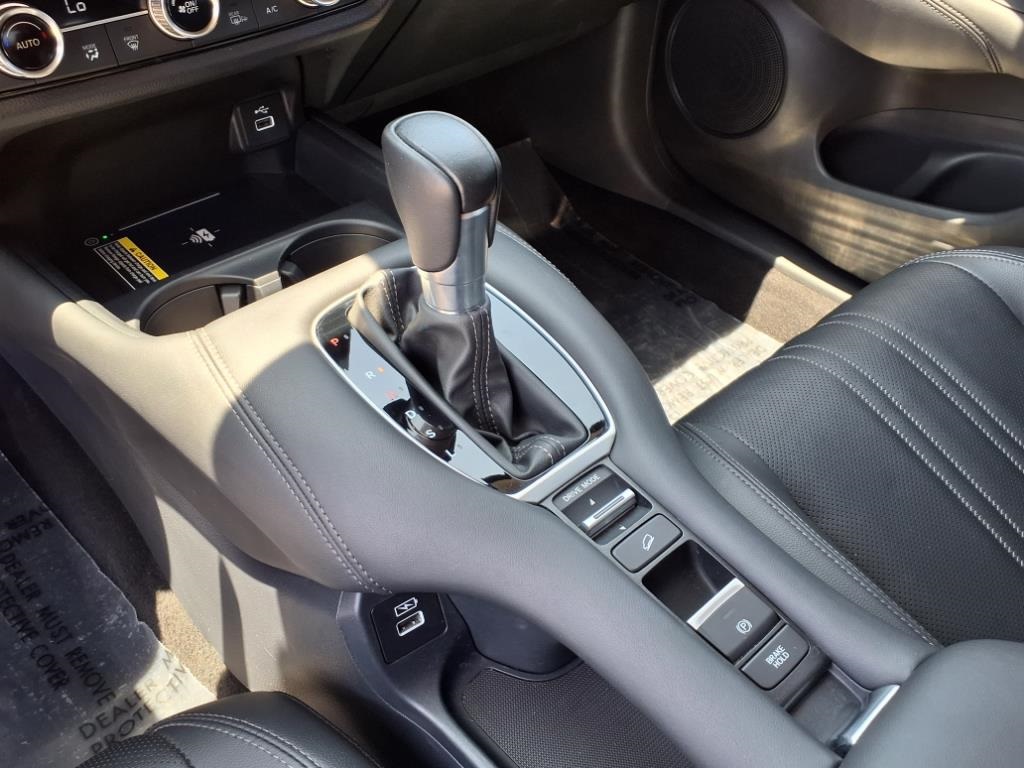 used 2023 Honda HR-V car, priced at $23,253