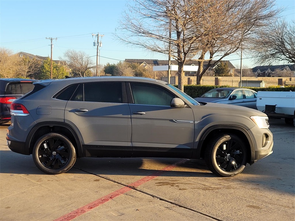 new 2026 Volkswagen Atlas Cross Sport car, priced at $41,975