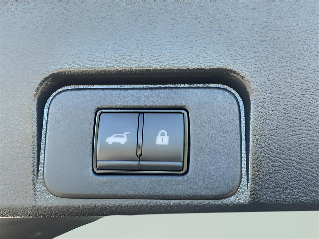 2023 Nissan Rogue SV AWD photo 25