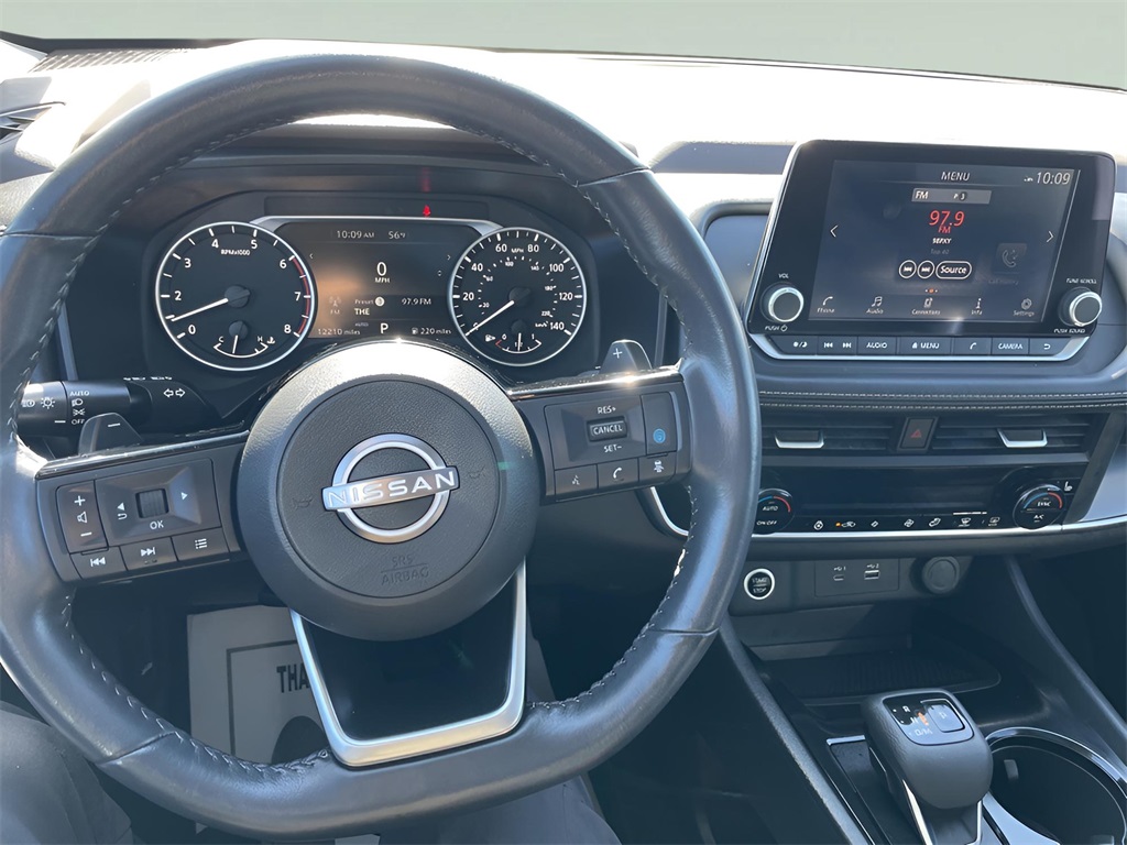 2023 Nissan Rogue SV AWD photo 8