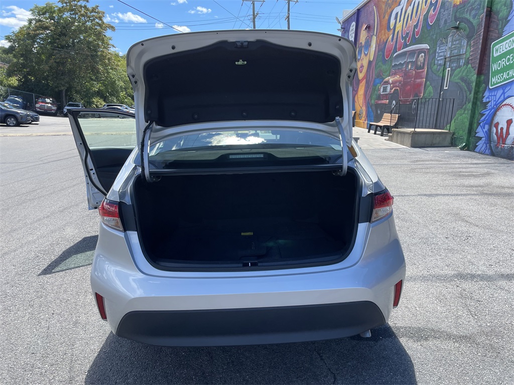 2024 Toyota Corolla LE photo 13