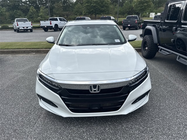 2020 Honda Accord Touring 2.0T photo 2