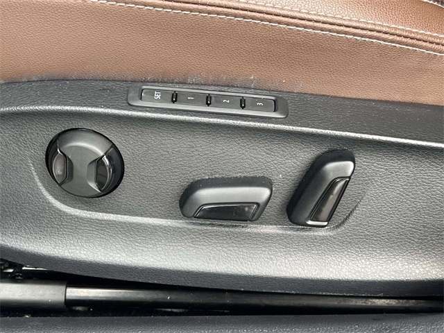 used 2022 Volkswagen Passat car, priced at $21,022