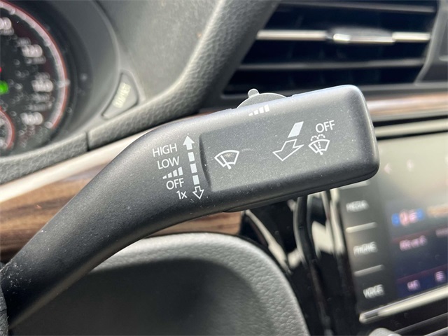 used 2022 Volkswagen Passat car, priced at $21,022