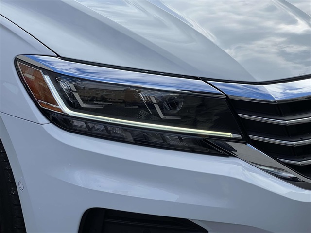 used 2022 Volkswagen Passat car, priced at $21,022