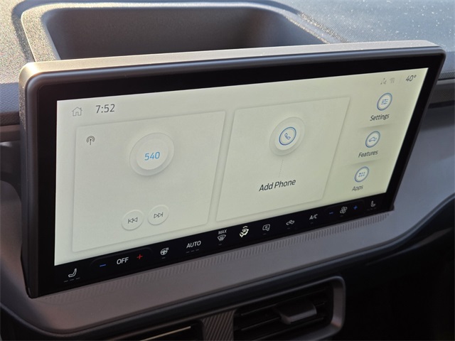 New 2025 Ford Maverick XLT 4D Crew Cab