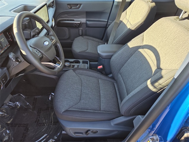 New 2025 Ford Maverick XLT 4D Crew Cab