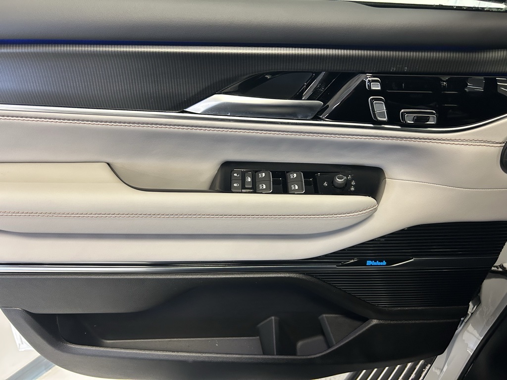 new 2026 Jeep Grand Wagoneer car, priced at $89,999