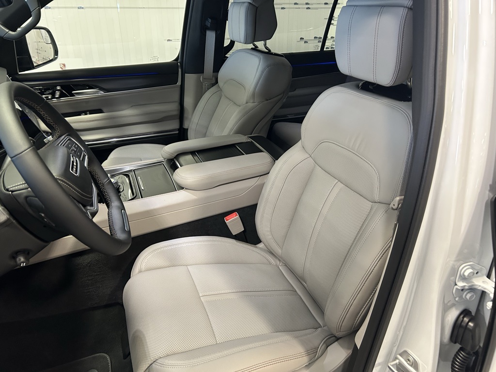 new 2026 Jeep Grand Wagoneer car, priced at $89,999