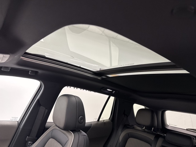 new 2026 Chevrolet Equinox car, priced at $33,015