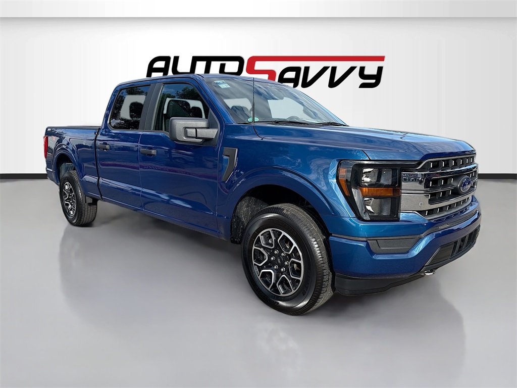 2022 Ford F-150 XL's photo