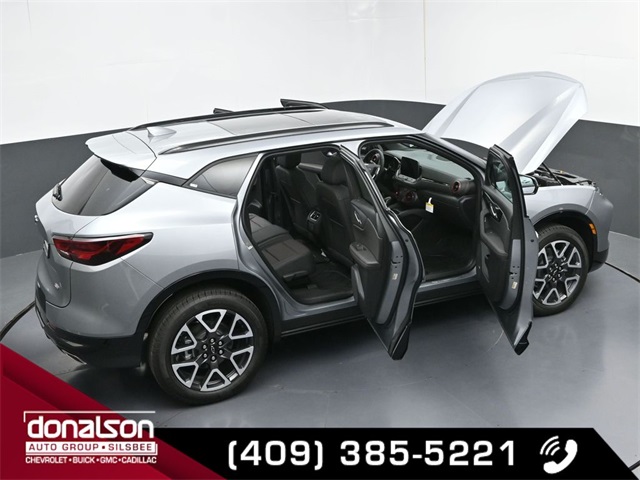 new 2025 Chevrolet Blazer car, priced at $44,786