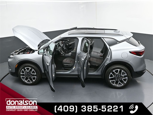 new 2025 Chevrolet Blazer car, priced at $44,786