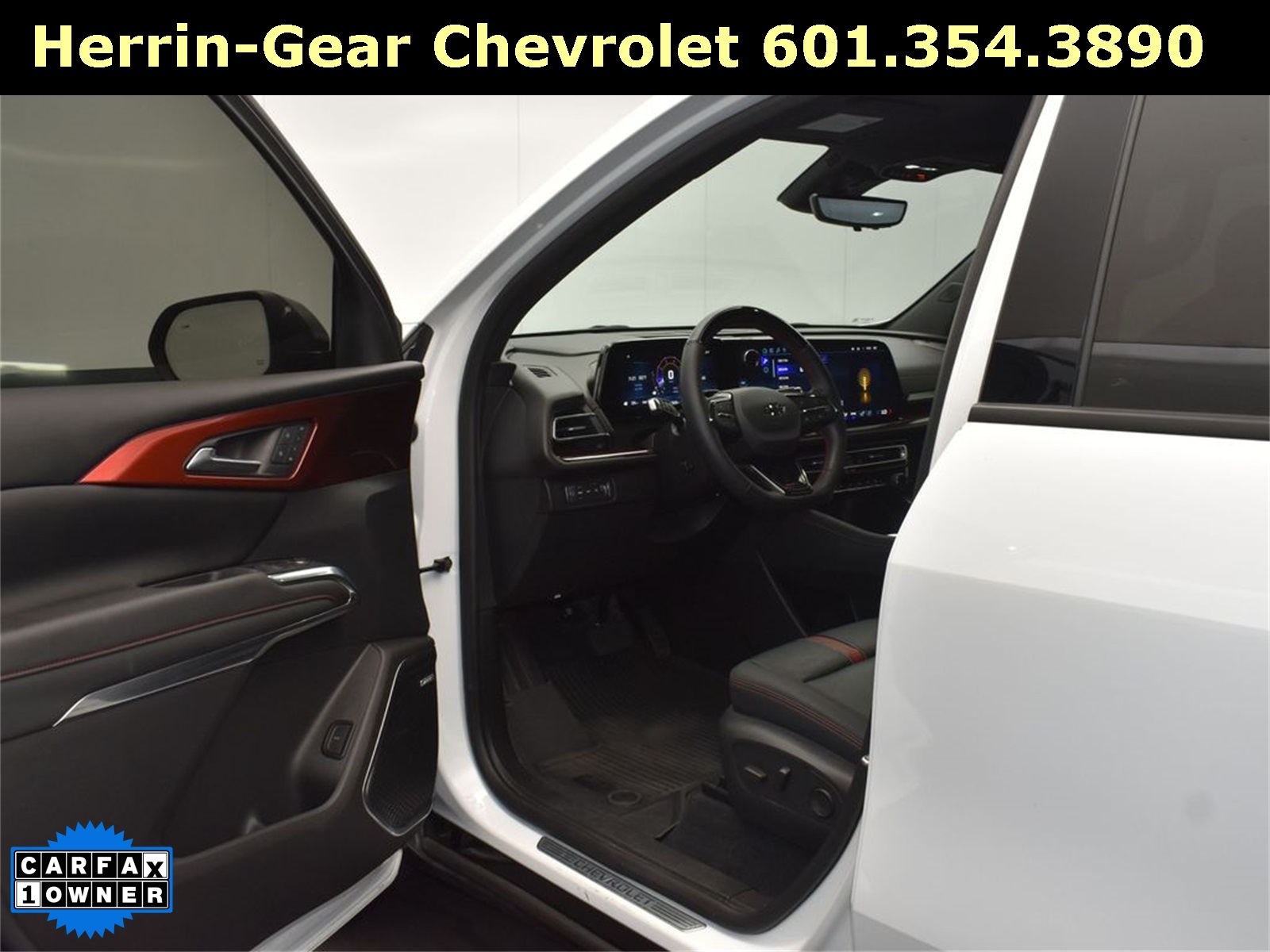 2024 Summit White Chevrolet Traverse RS AWD SUV