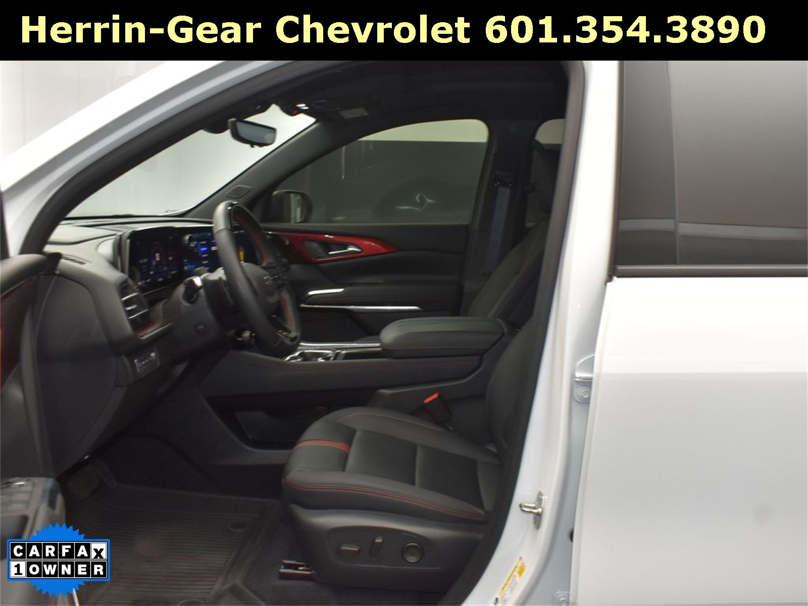 2024 Summit White Chevrolet Traverse RS AWD SUV