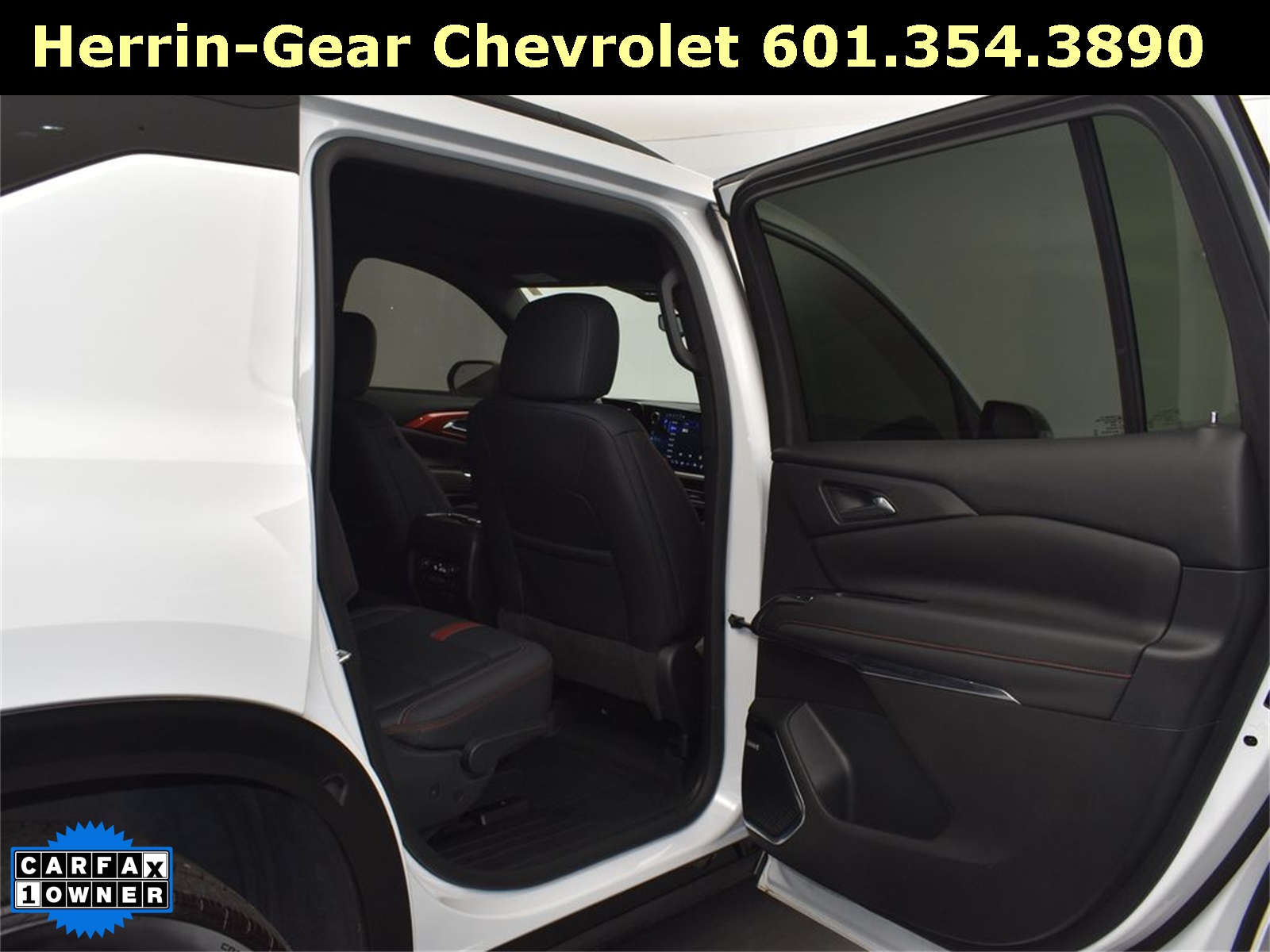 2024 Summit White Chevrolet Traverse RS AWD SUV
