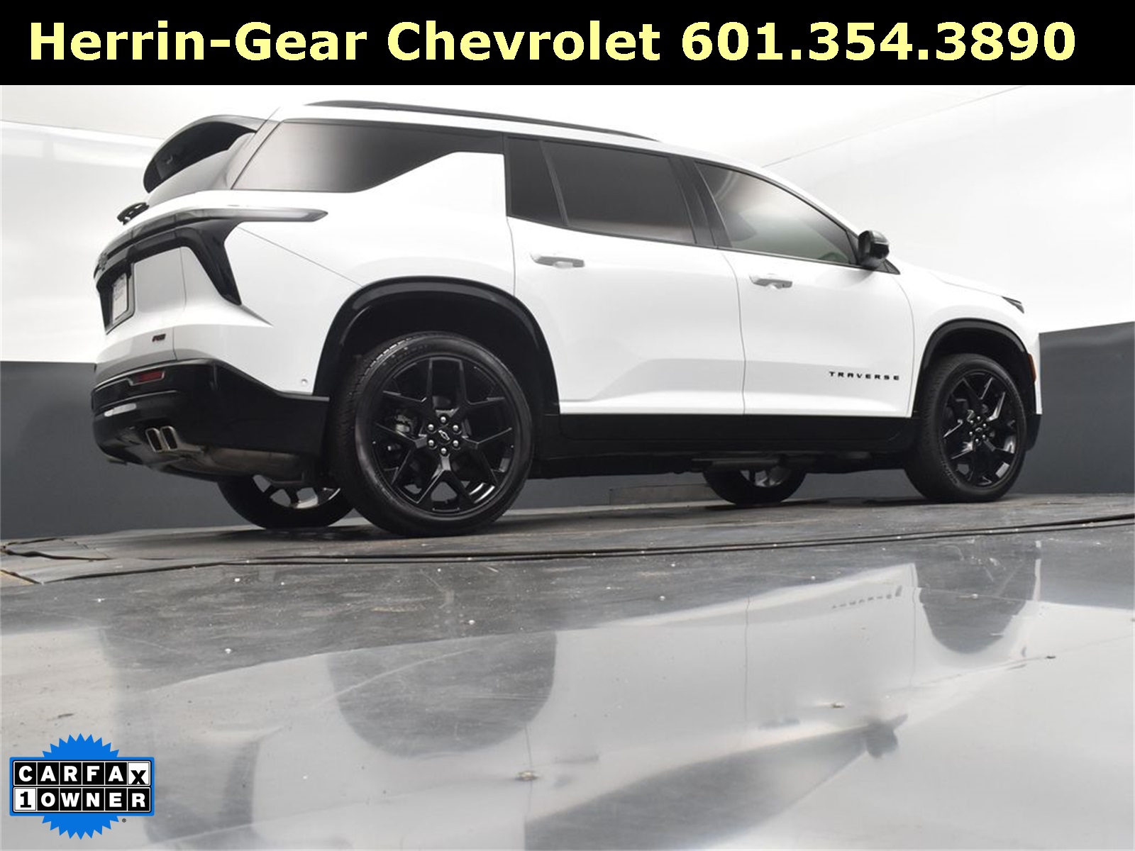 2024 Summit White Chevrolet Traverse RS AWD SUV