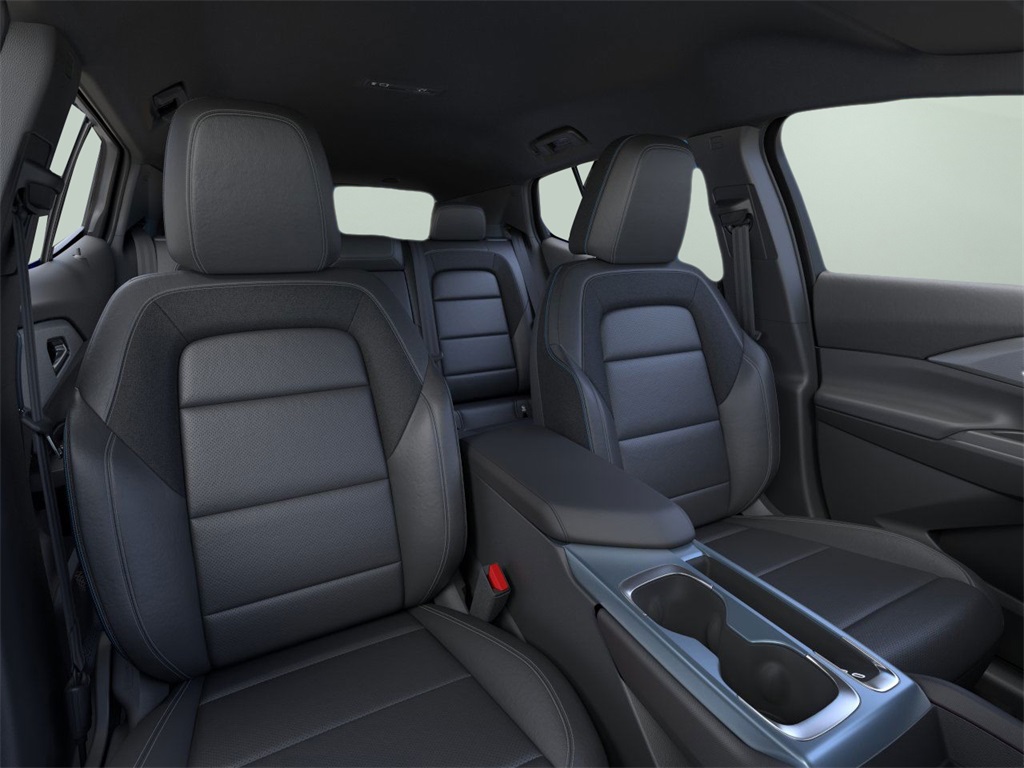 2025 Chevrolet Equinox EV 1LT photo 3