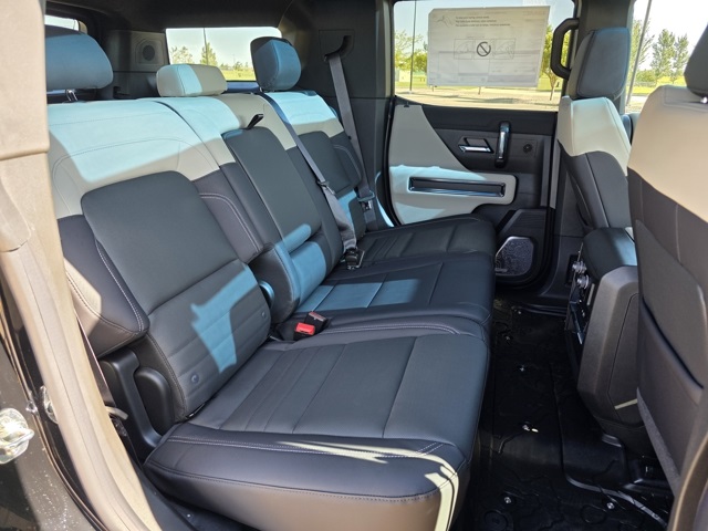 2026 GMC HUMMER EV SUV 2X