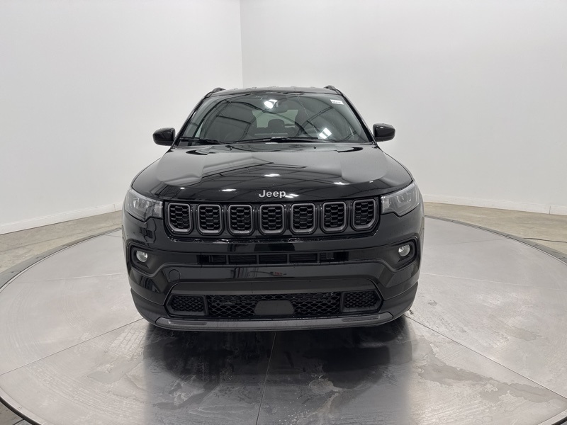 2026 Jeep Compass Latitude Altitude photo 2