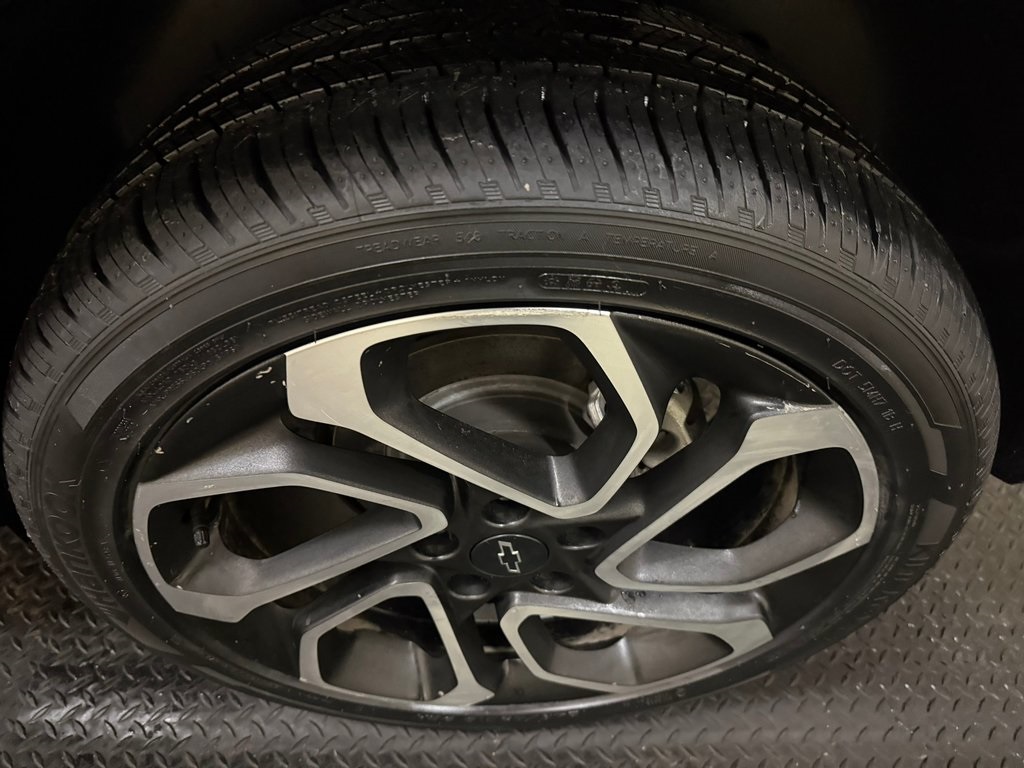 used 2024 Chevrolet Trax car, priced at $19,327