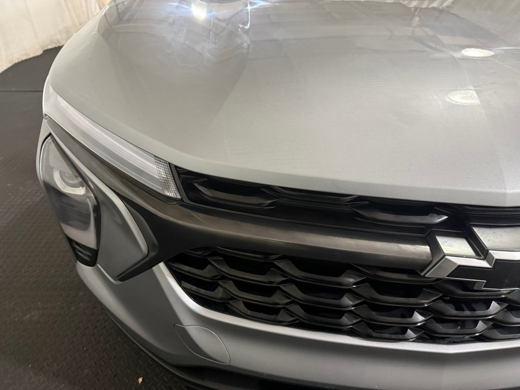 used 2024 Chevrolet Trax car, priced at $19,327