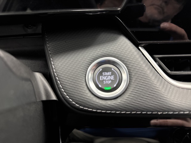 used 2025 Chevrolet Equinox car, priced at $26,988