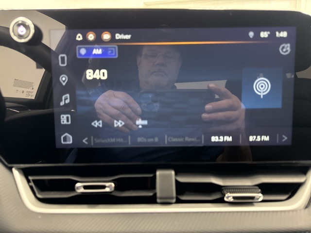 used 2025 Chevrolet Equinox car, priced at $26,988